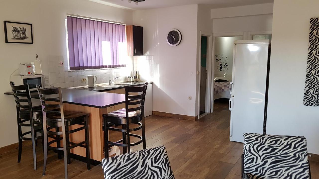 Apartments Elda Makarska Buitenkant foto